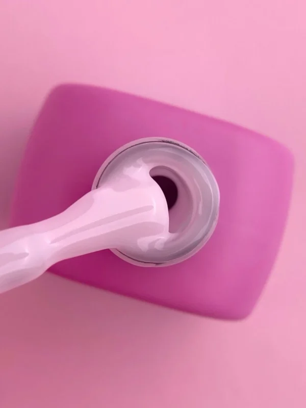 Lunamoon Cover Base No27 (13ml) - Image 2