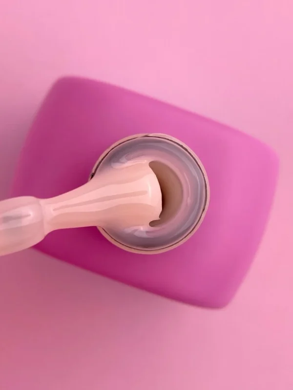 Lunamoon Cover Base No23 (13ml) - Image 2