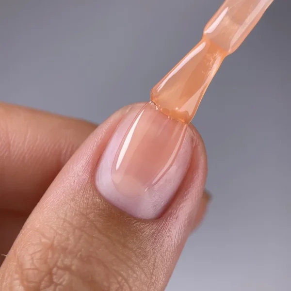 NAILSOFTHEDAY Cover basе 44 light pigment, 10 ml - Obrázek 4