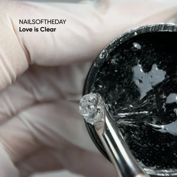 NAILSOFTHEDAY Love is Clear - gel for figurines, 15 g - Obrázek 3
