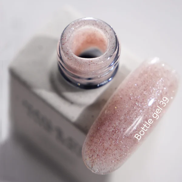 NAILSOFTHEDAY Bottle gel 39, 10 ml - Obrázek 2